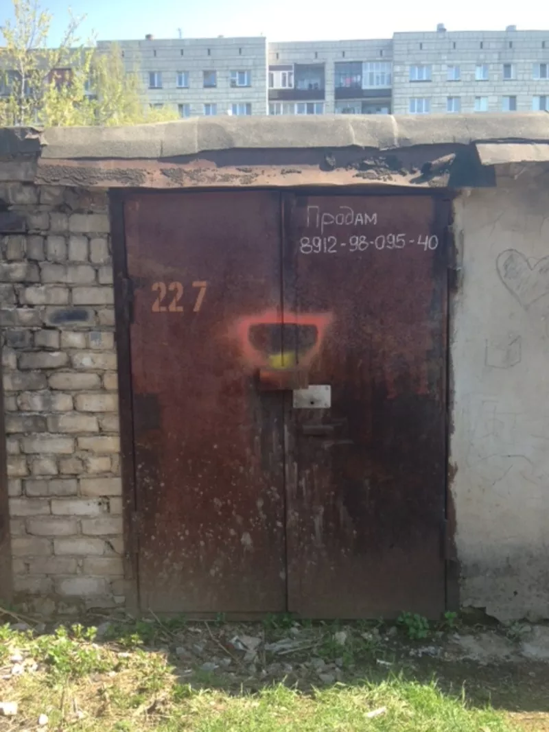 Нежилое помещение ( 6 кв. м. ) район ул. Мильчакова 3